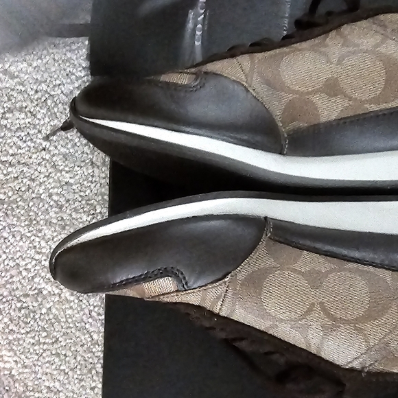 Authentic Coach Sneakers - Picture 4 of 4